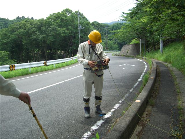 埋設ガス・水道鋼管の塗覆装欠陥調査